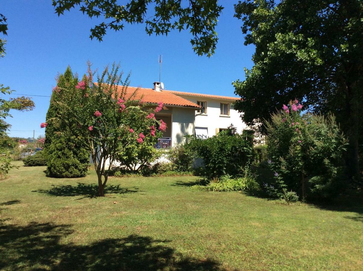 Gite De Cerisier Saint-Nicolas-de-la-Grave Екстериор снимка
